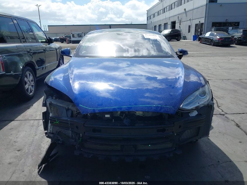 2015 Tesla Model S 60/70/85 VIN: 5YJSA1E11FF119084 Lot: 43383090