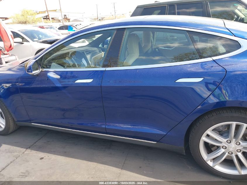 2015 Tesla Model S 60/70/85 VIN: 5YJSA1E11FF119084 Lot: 43383090