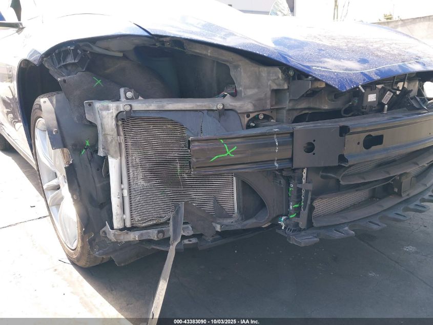 2015 Tesla Model S 60/70/85 VIN: 5YJSA1E11FF119084 Lot: 43383090