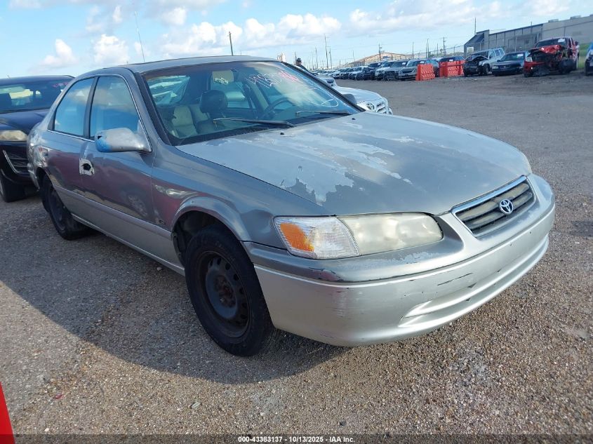 2001 Toyota Camry Le VIN: JT2BG22K310568283 Lot: 43383137