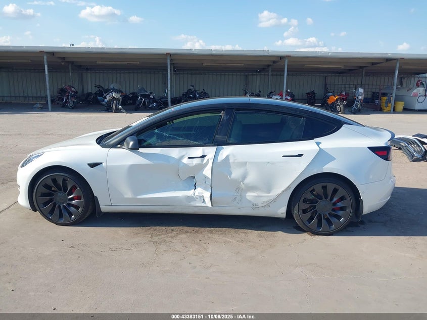 2022 Tesla Model 3 Performance Dual Motor All-Wheel Drive VIN: 5YJ3E1EC8NF124713 Lot: 43383151
