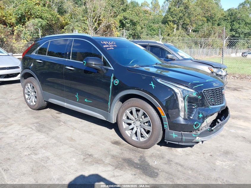 CADILLAC XT4 FWD PREMIUM LUXURY