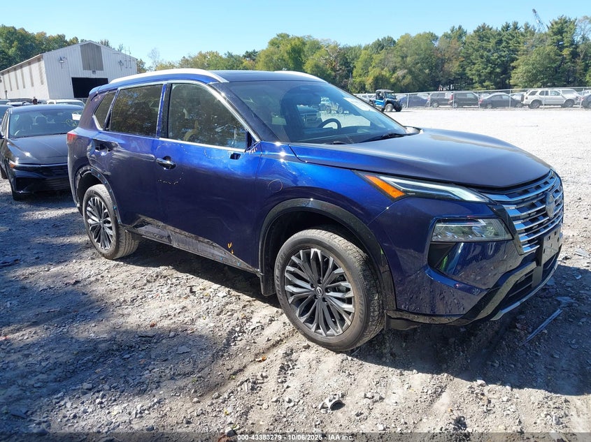 NISSAN ROGUE PLATINUM INTELLIGENT AWD