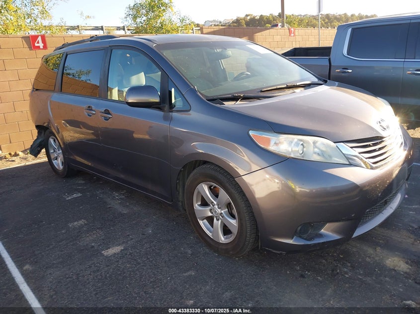2017 TOYOTA SIENNA LE 8 PASSENGER - 5TDKZ3DC5HS822578