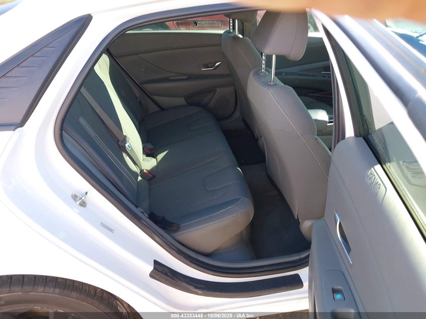 KMHLM4AJ7MU012642 2021 HYUNDAI ELANTRA photo no. 8