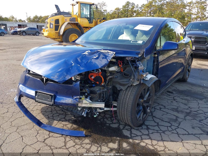 2023 Tesla Model X Dual Motor All-Wheel Drive/Standard Range VIN: 7SAXCDE55PF386298 Lot: 43383516