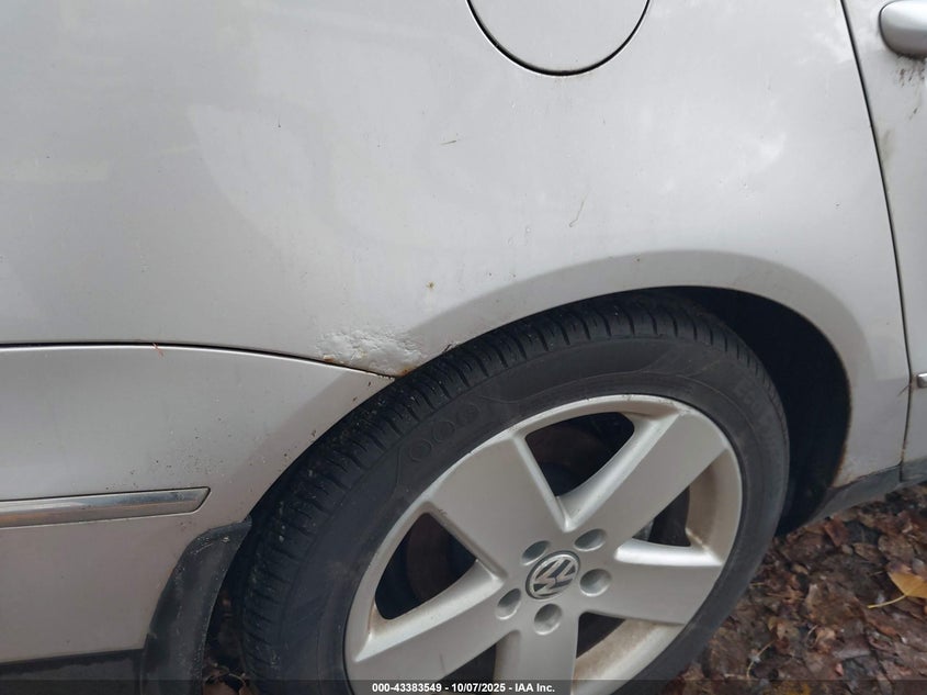 2007 Volkswagen Passat 2.0T/Wolfsburg Edition VIN: WVWAK73C07P119097 Lot: 43383549