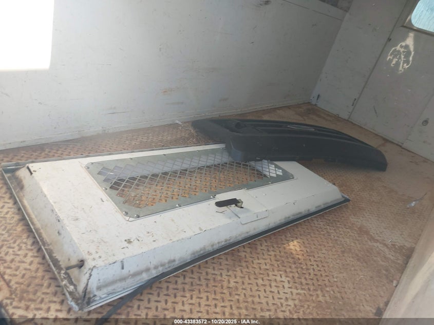 2012 Ford E-350 Cutaway VIN: 1FDSE3FL0CDB35128 Lot: 43383572