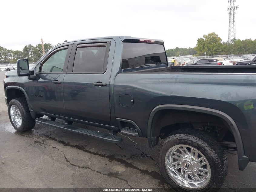 2020 Chevrolet Silverado 2500Hd 4Wd Standard Bed Custom VIN: 1GC4YME74LF128105 Lot: 43383592