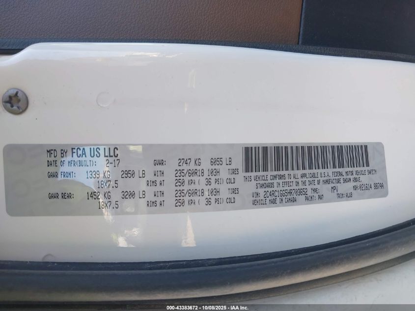 2017 Chrysler Pacifica Limited VIN: 2C4RC1GG5HR703652 Lot: 43383672