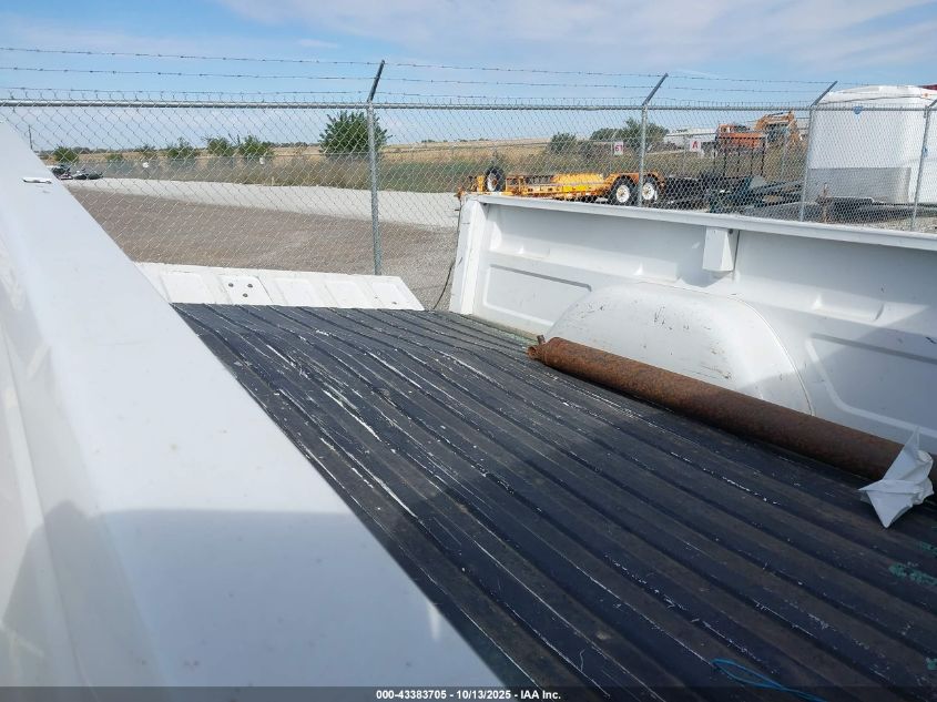 1998 GMC Sierra 2500 Hd Sl VIN: 1GTGK24J4WZ537644 Lot: 43383705