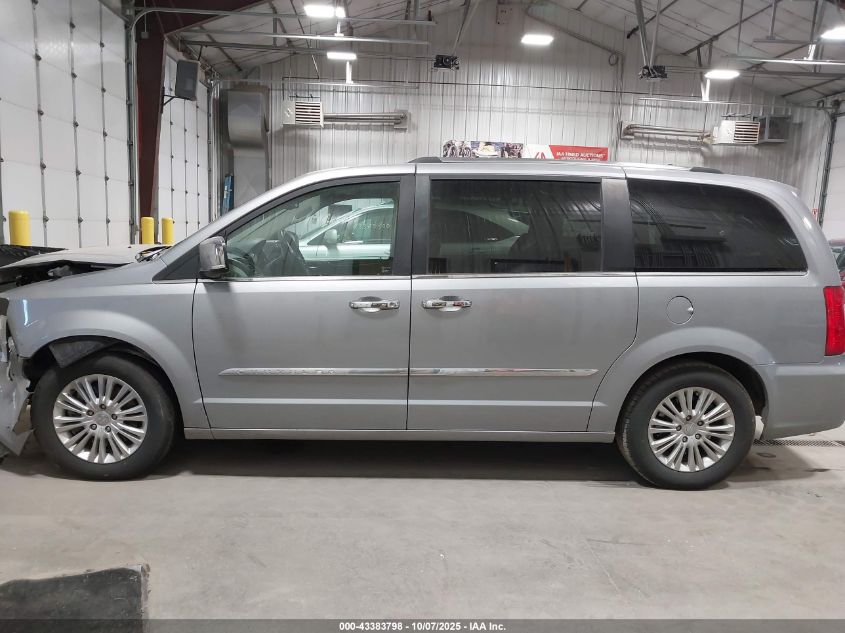 2015 Chrysler Town & Country Limited VIN: 2C4RC1JG0FR698673 Lot: 43383798