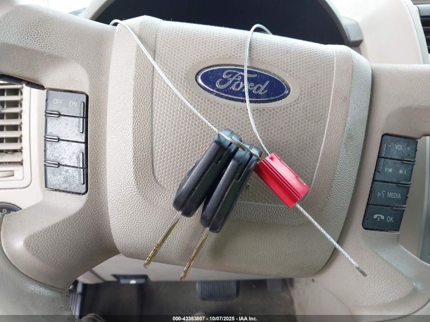 2009 Ford Escape Hybrid Limited VIN: 1FMCU49329KC03832 Lot: 43383807