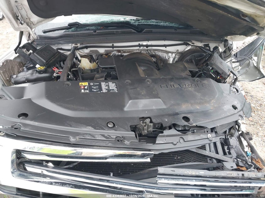 2015 CHEVROLET TAHOE LTZ 1GNSCCKC4FR716002