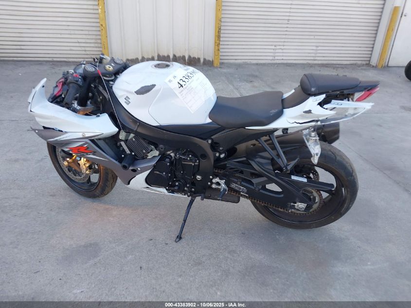 2015 Suzuki Gsx-R600 VIN: JS1GN7FA6F2100863 Lot: 43383902