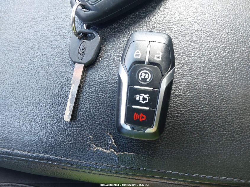 2017 Ford Explorer Xlt VIN: 1FM5K8D88HGD96482 Lot: 43383934