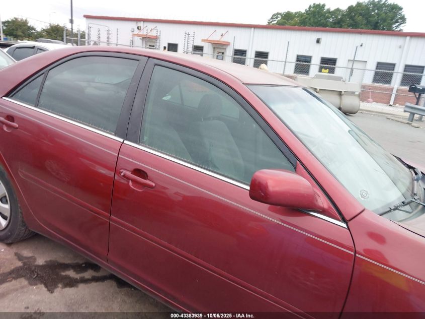 2004 Toyota Camry Le VIN: 4T1BE32K64U370910 Lot: 43383939