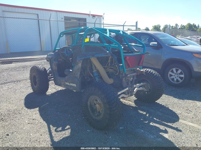 3NSVDE929KF776562 2019 POLARIS RZR photo no. 3