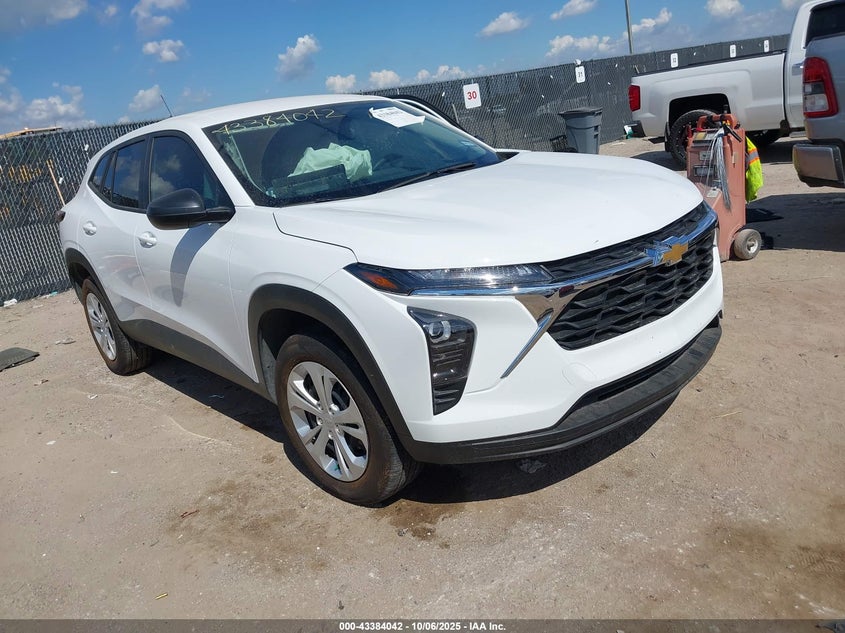 CHEVROLET TRAX FWD LS
