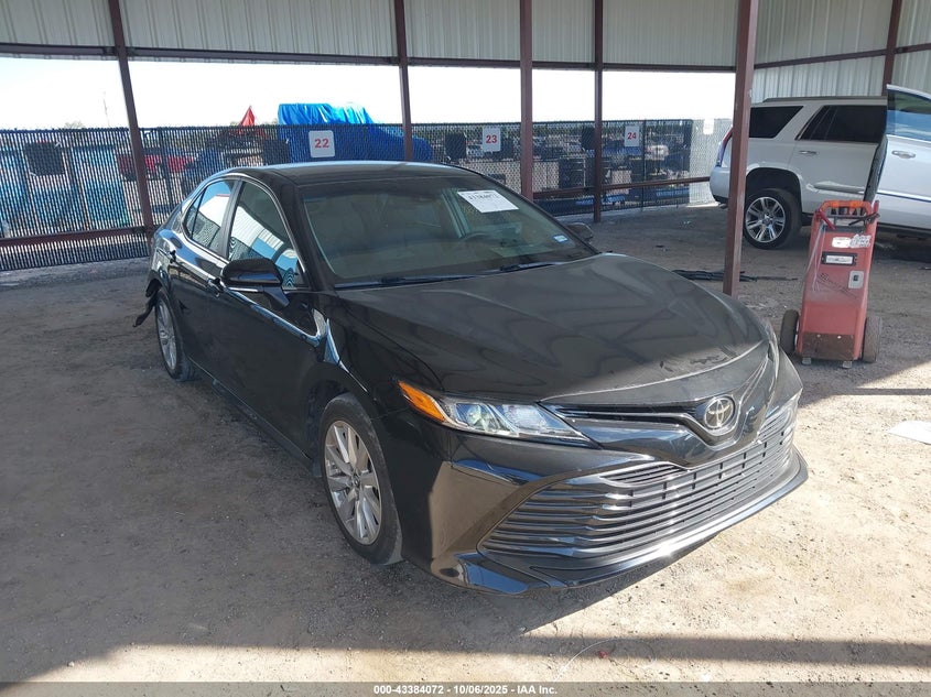 TOYOTA CAMRY LE