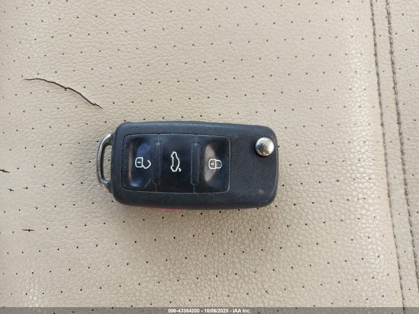 2011 Volkswagen Jetta 2.5L Sel VIN: 3VWLX7AJXBM377294 Lot: 43384200