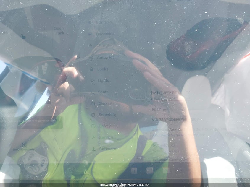 2023 Tesla Model Y Performance Dual Motor All-Wheel Drive VIN: 7SAYGDEF9PF924907 Lot: 43384203