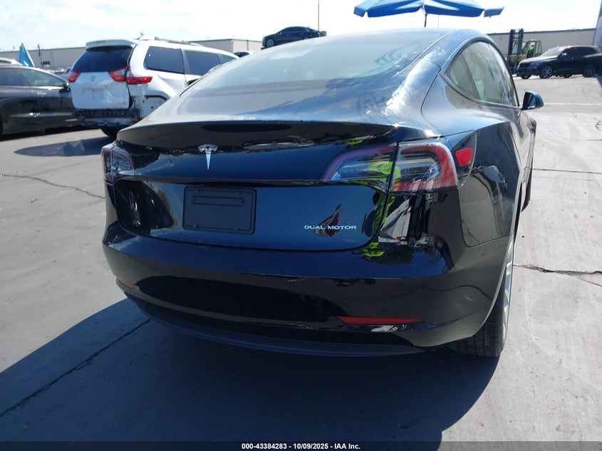 2022 Tesla Model 3 Long Range Dual Motor All-Wheel Drive VIN: 5YJ3E1EB4NF137966 Lot: 43384283