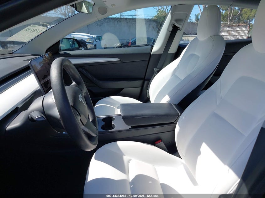 2022 Tesla Model 3 Long Range Dual Motor All-Wheel Drive VIN: 5YJ3E1EB4NF137966 Lot: 43384283