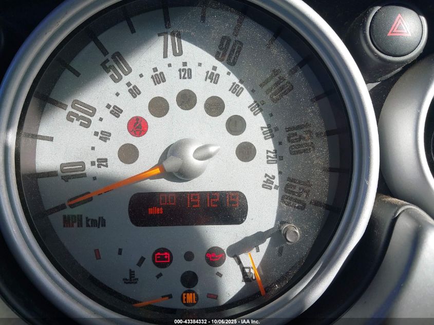 2003 Mini Cooper S VIN: WMWRE33433TD62111 Lot: 43384332