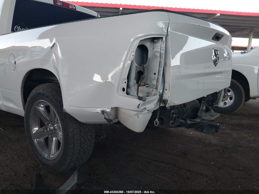 2017 Ram 1500 Express 4X2 6'4 Box VIN: 1C6RR6FG2HS615516 Lot: 43384360