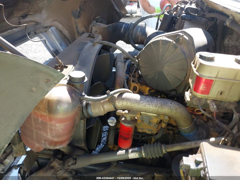 2004 Ford F-650 Xl/Xlt VIN: 3FRNW65NX4V658954 Lot: 43384441