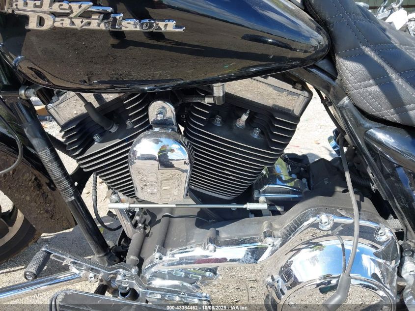 2009 Harley-Davidson Flhx VIN: 1HD1KB4109Y636766 Lot: 43384462