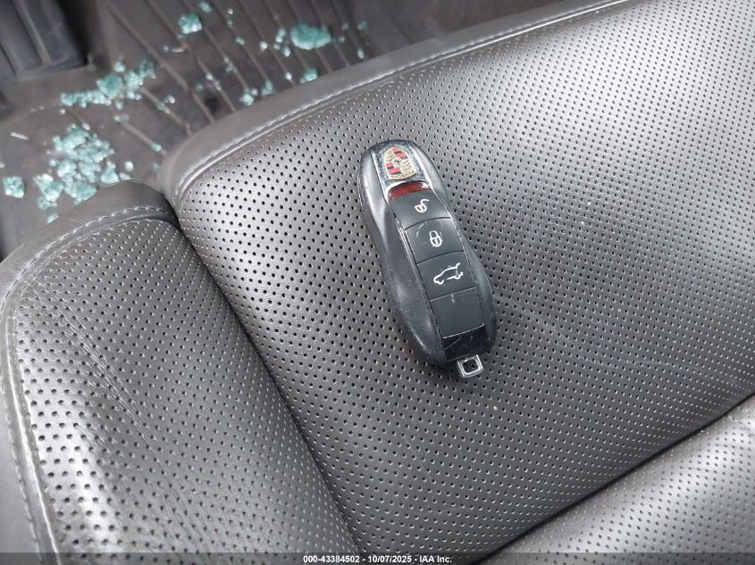 2017 Porsche Macan S VIN: WP1AB2A53HLB15043 Lot: 43384502