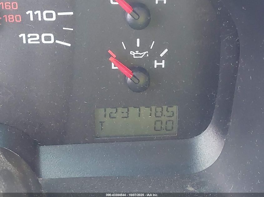 2007 Ford F-150 Stx/Xl/Xlt VIN: 1FTRF12267KC11289 Lot: 43384544