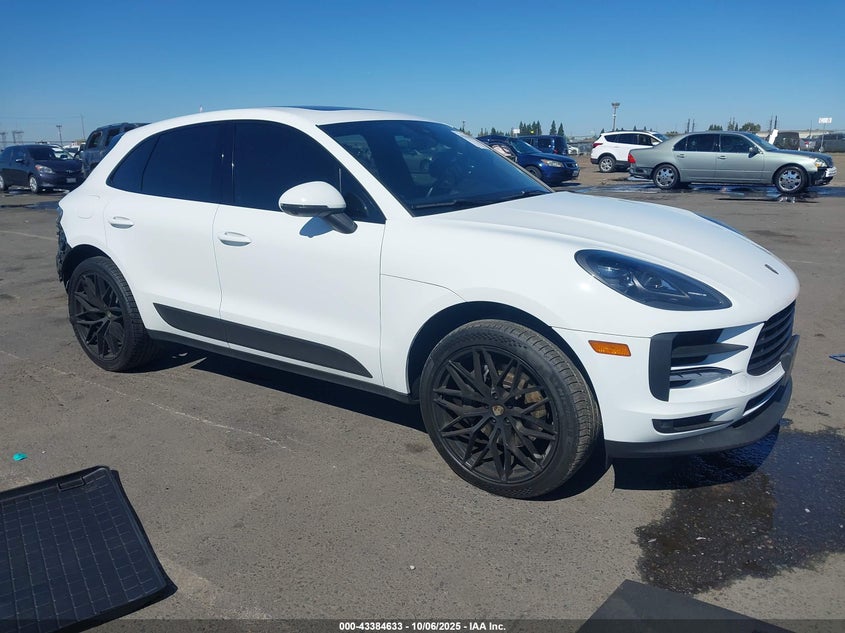 PORSCHE MACAN S