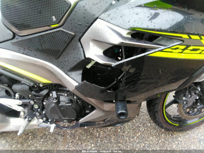 2021 Kawasaki Ex400 VIN: JKAEXKG14MDAC1517 Lot: 43384666