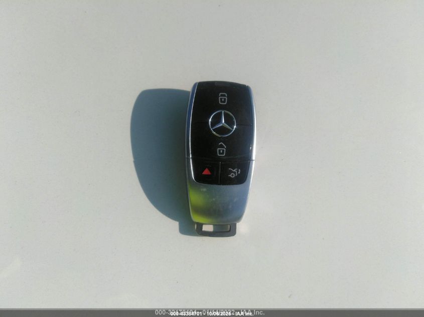 2017 Mercedes-Benz E 300 VIN: WDDZF4JB8HA186735 Lot: 43384701