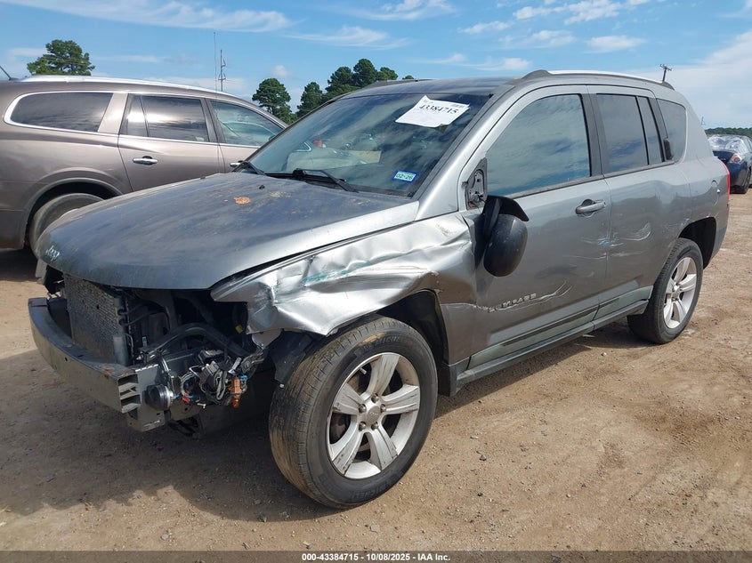 1J4NT1FA5BD284640 2011 JEEP COMPASS photo no. 2