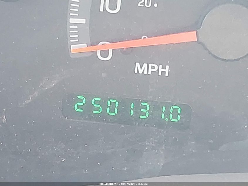 2002 Ford F-150 Lariat/Xlt VIN: 1FTRW08L12KB74302 Lot: 43384718