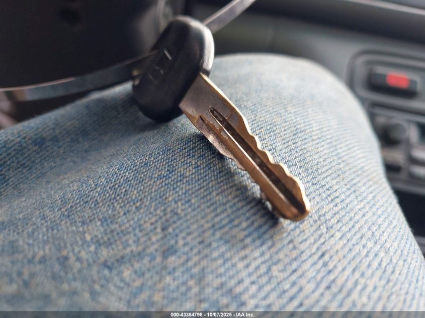 1994 Honda Accord Lx VIN: 1HGCD7234RA046781 Lot: 43384798