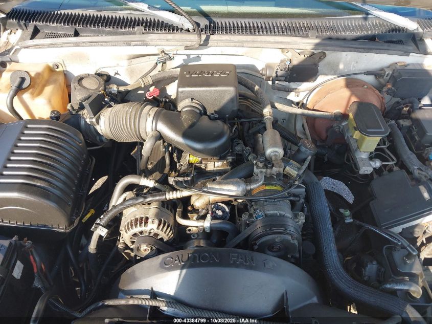 1998 Chevrolet C1500 Fleetside VIN: 2GCEC19M7W1260983 Lot: 43384799