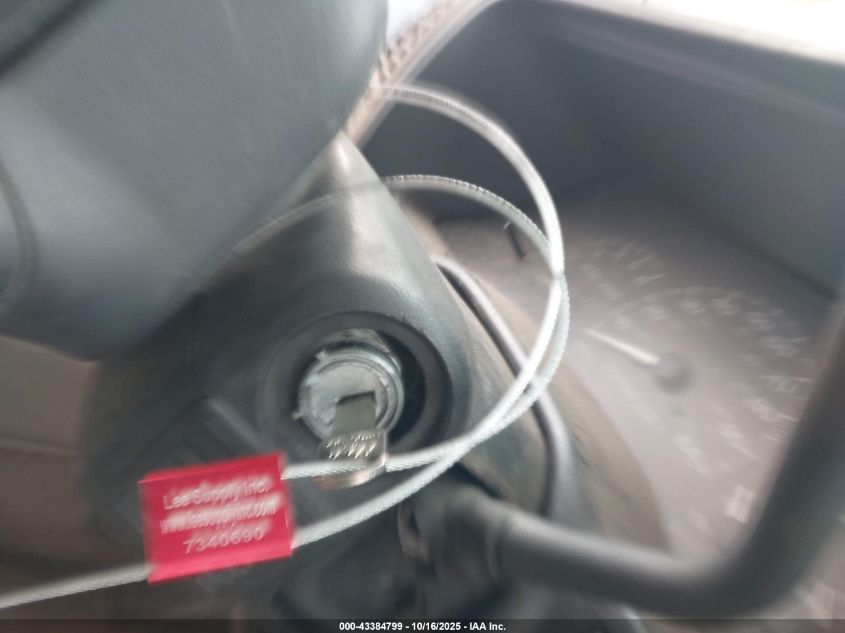 1998 Chevrolet C1500 Fleetside VIN: 2GCEC19M7W1260983 Lot: 43384799