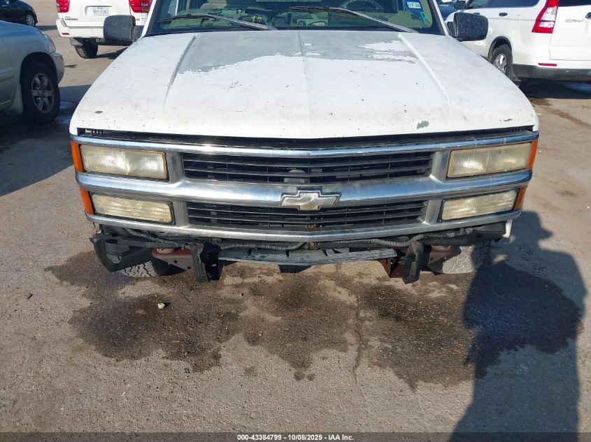 1998 Chevrolet C1500 Fleetside VIN: 2GCEC19M7W1260983 Lot: 43384799