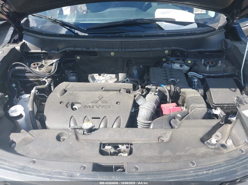 2024 Mitsubishi Outlander Sport 2.0 Es Awc/2.0 Le Awc/2.0 Ralliart Awc/2.0 S Awc/2.0 Se Awc/2.0 Trail Edition Awc VIN: JA4ARUAU5RU019338 Lot: 43384840