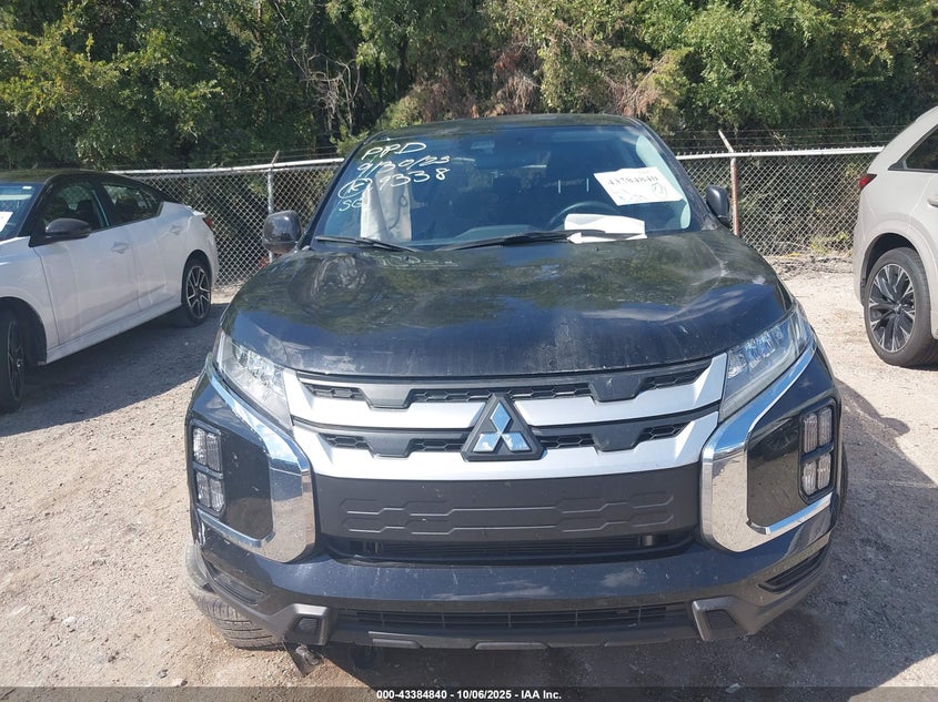 2024 Mitsubishi Outlander Sport 2.0 Es Awc/2.0 Le Awc/2.0 Ralliart Awc/2.0 S Awc/2.0 Se Awc/2.0 Trail Edition Awc VIN: JA4ARUAU5RU019338 Lot: 43384840
