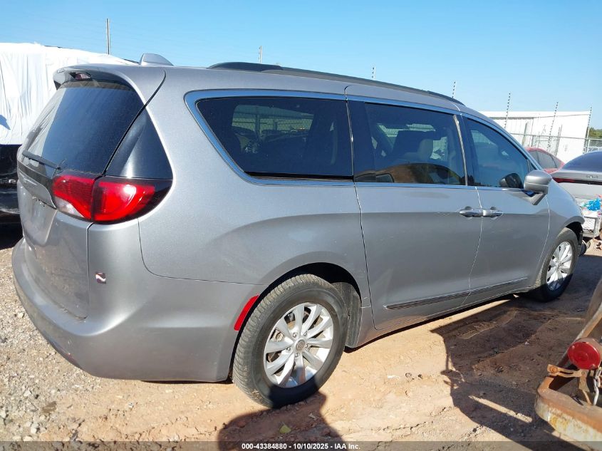 2017 Chrysler Pacifica Touring-L VIN: 2C4RC1BG9HR503557 Lot: 43384880