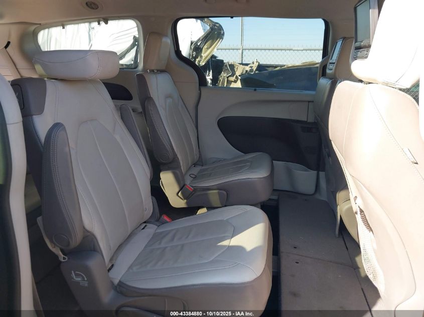 2017 Chrysler Pacifica Touring-L VIN: 2C4RC1BG9HR503557 Lot: 43384880