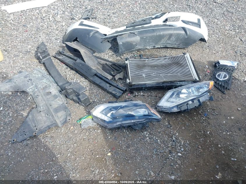 2018 Nissan Rogue S VIN: KNMAT2MV7JP572110 Lot: 43384954