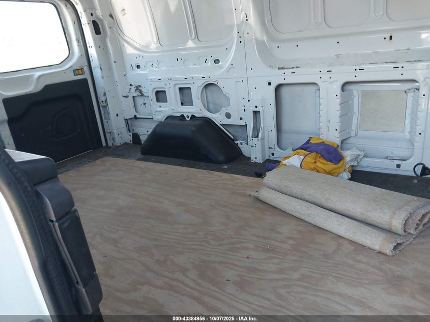 2015 Ford Transit-250 VIN: 1FTNR1ZM1FKA19046 Lot: 43384956