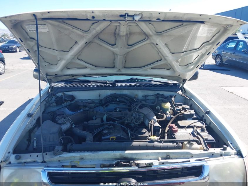 1998 Toyota Tacoma VIN: 4TAVL52N2WZ007051 Lot: 43385000